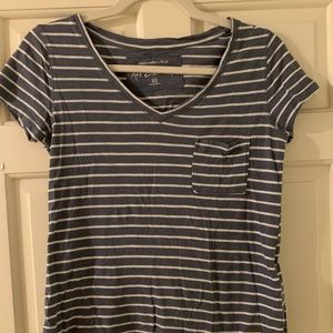 Abercrombie stripped V-Neck